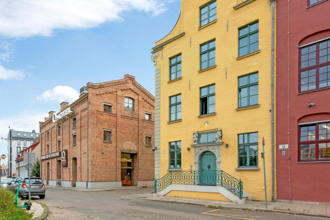 شقة Historical Townhouse By Blue Mandarin غدانسك المظهر الخارجي الصورة